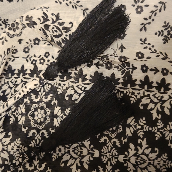 In Bloom Robe Size L - Picture 7 of 7